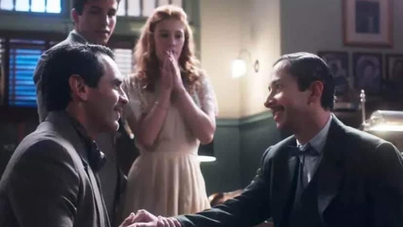 Além da Ilusão: Plínio pede Leopoldo em casamento (Foto: Reprodução) Além da Ilusão: Plínio pede Leopoldo em casamento (Foto: Reprodução)