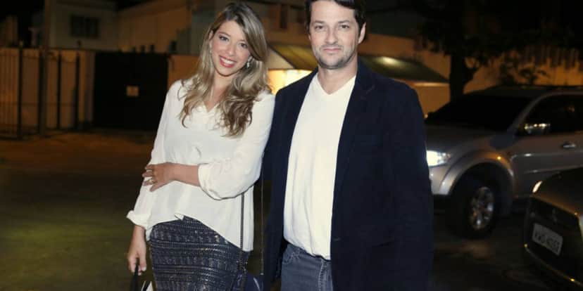 Marcelo Serrado ao lado da esposa, Roberta Fernandes - Foto: Reprodução Marcelo Serrado ao lado da esposa, Roberta Fernandes - Foto: Reprodução