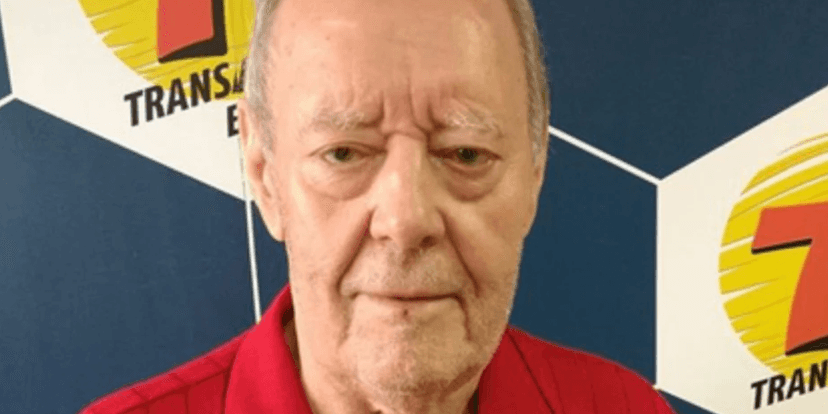 Luto! Morre lenda do jornalismo esportivo, Roberto Carmona (Foto: Reprodução) Luto! Morre lenda do jornalismo esportivo, Roberto Carmona (Foto: Reprodução)