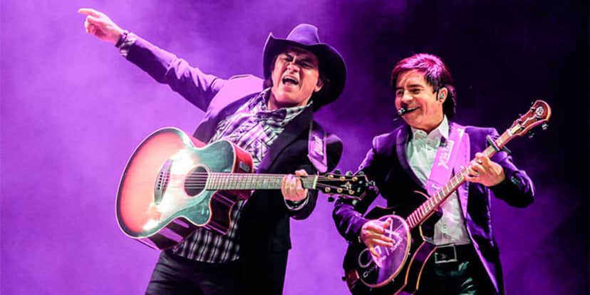 A Dupla Chitãozinho e Xororó possuem 50 anos de carreira (Foto Reprodução/Blogger) A Dupla Chitãozinho e Xororó possuem 50 anos de carreira (Foto Reprodução/Blogger)