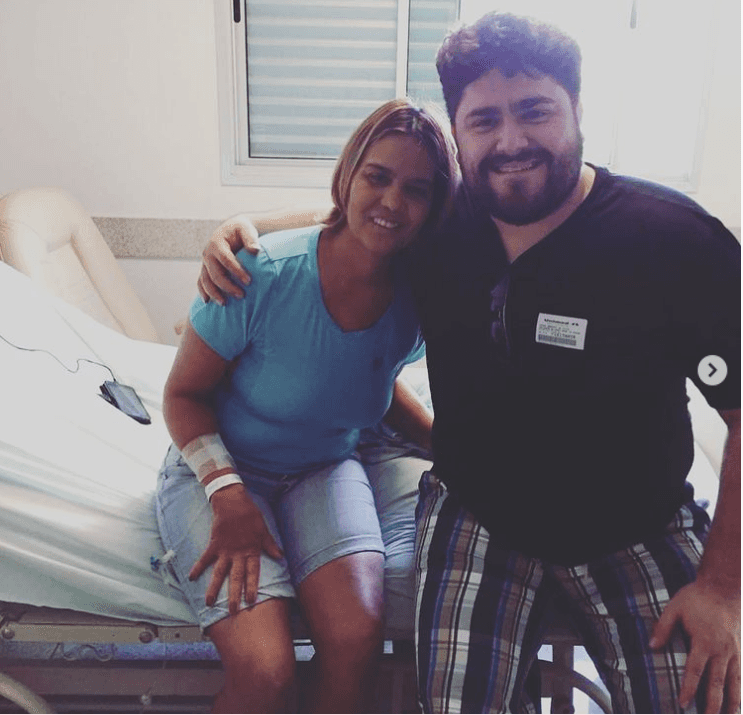 O cantor sertanejo Cesar Menotti anunciou morte de funcionária querida e desabafou nas redes sociais - Foto Reprodução Instagram O cantor sertanejo Cesar Menotti anunciou morte de funcionária querida e desabafou nas redes sociais - Foto Reprodução Instagram