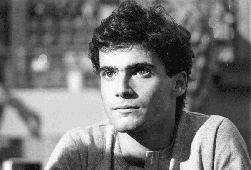 Lauro Corona, protagonista da novela "Direito de Amar" (Foto: Reprodução / Globo)