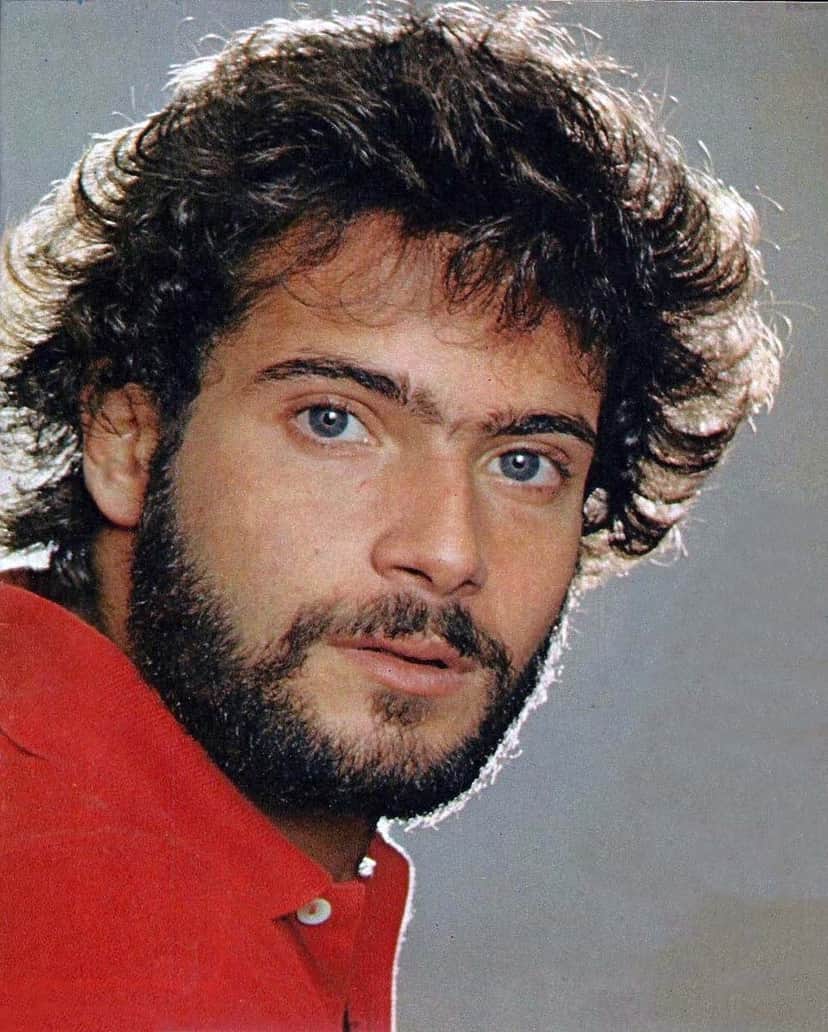 Lauro Corona, protagonista da novela "Direito de Amar" (Foto: Reprodução / Globo)