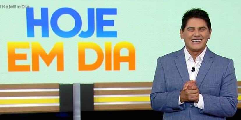http://tvfoco.uai.com.br/wp-content/uploads/2015/05/Daniela-Mercury.jpg http://tvfoco.uai.com.br/wp-content/uploads/2015/05/Daniela-Mercury.jpg