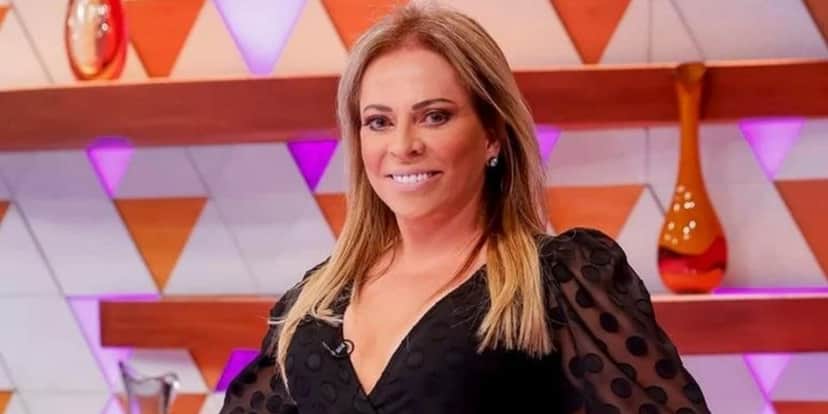 Christina Rocha comandando o "Casos de Família" (Foto: Divulgação/SBT) Christina Rocha comandando o "Casos de Família" (Foto: Divulgação/SBT)
