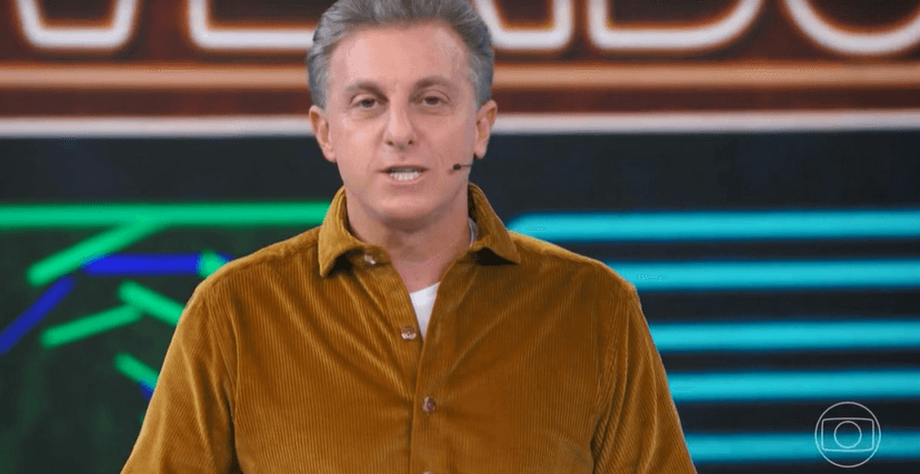 Luciano Huck fez apelo para arrumar um pretendente para Dona Déa Lúcia (Foto: Reprodução) Luciano Huck fez apelo para arrumar um pretendente para Dona Déa Lúcia (Foto: Reprodução)