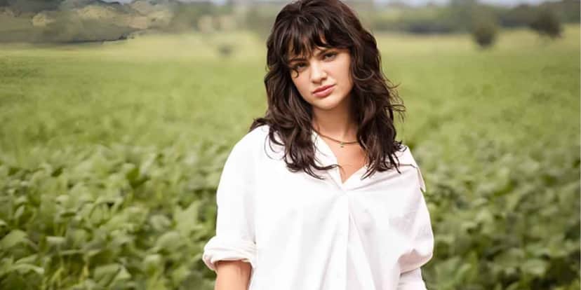 http://tvfoco.uai.com.br/wp-content/uploads/2015/05/Daniela-Mercury.jpg