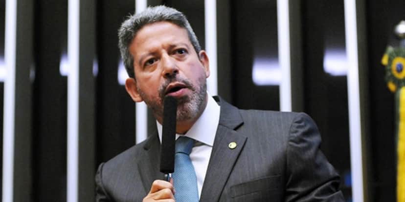 Presidente da Câmara, Arthur Lira, decidiu sobre Lei das criptomoedas (Foto: Divulgação/Câmara dos Deputados) Presidente da Câmara, Arthur Lira, decidiu sobre Lei das criptomoedas (Foto: Divulgação/Câmara dos Deputados)