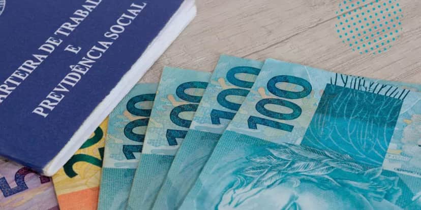 13° salário já está disponível para o saque para todos os beneficiários (Reprodução: Internet) 13° salário já está disponível para o saque para todos os beneficiários (Reprodução: Internet)