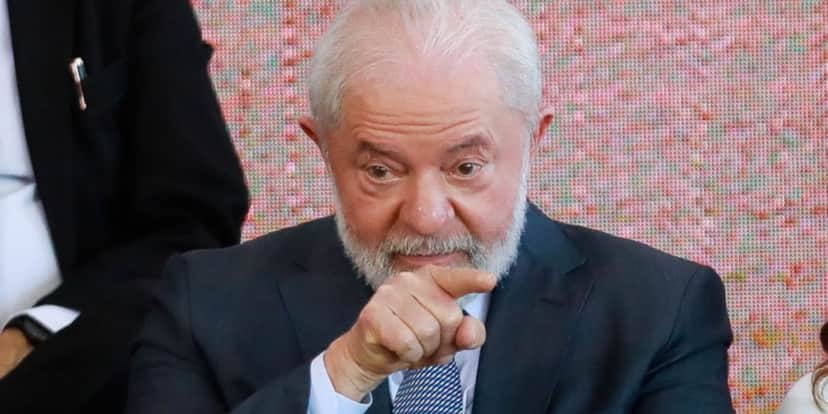 Lula sancionou a lei de igualdade de salários para homens e mulheres (Reprodução: Internet) Lula sancionou a lei de igualdade de salários para homens e mulheres (Reprodução: Internet)