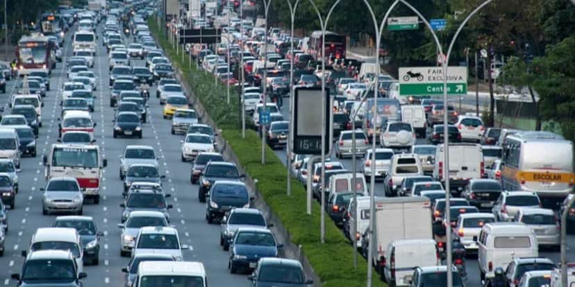 A lei é para evitar o maior fluxo de veículos e aliviar o trânsito (Reprodução: Internet) A lei é para evitar o maior fluxo de veículos e aliviar o trânsito (Reprodução: Internet)