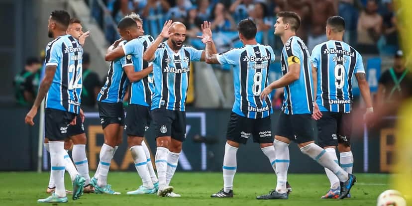 Parte do elenco do Grêmio (Foto: Divulgação) Parte do elenco do Grêmio (Foto: Divulgação)