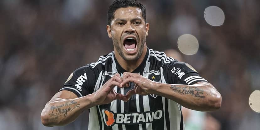Hulk com a camisa do Atlético-MG - (Foto: Reprodução / Internet) Hulk com a camisa do Atlético-MG - (Foto: Reprodução / Internet)