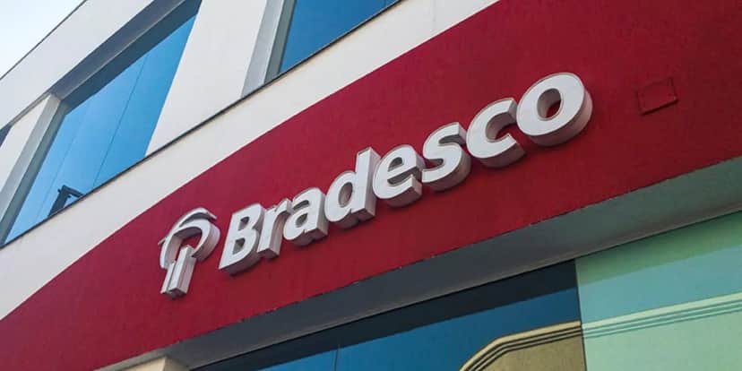 Fachada do banco Bradesco, que oferece o programa Jovem Aprendiz. (Foto: Reprodução / Internet) Fachada do banco Bradesco, que oferece o programa Jovem Aprendiz. (Foto: Reprodução / Internet)
