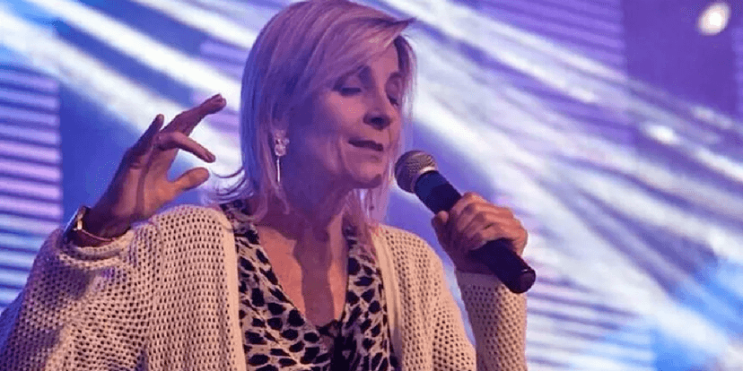 Ludmila Ferber cantando (Foto: Reprodução/ Internet) Ludmila Ferber cantando (Foto: Reprodução/ Internet)