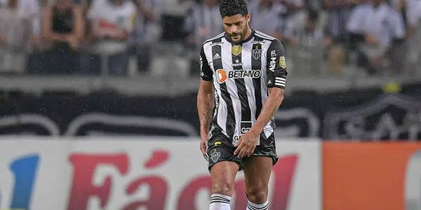 Hulk saiu lesionado do último jogo do Galo - (Foto: Internet)