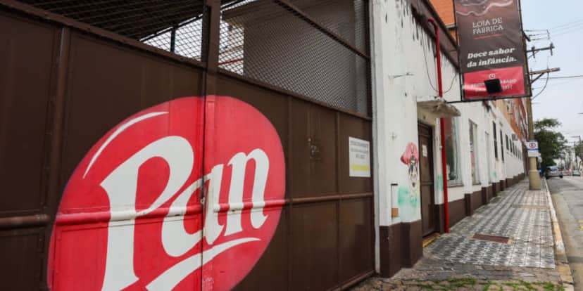 Rival da Nestlé, fábrica de Chocolates Pan, acabou indo a leilão e foi arrematada por mais de R$ 70 milhões (Foto: Reprodução/ Internet) Rival da Nestlé, fábrica de Chocolates Pan, acabou indo a leilão e foi arrematada por mais de R$ 70 milhões (Foto: Reprodução/ Internet)