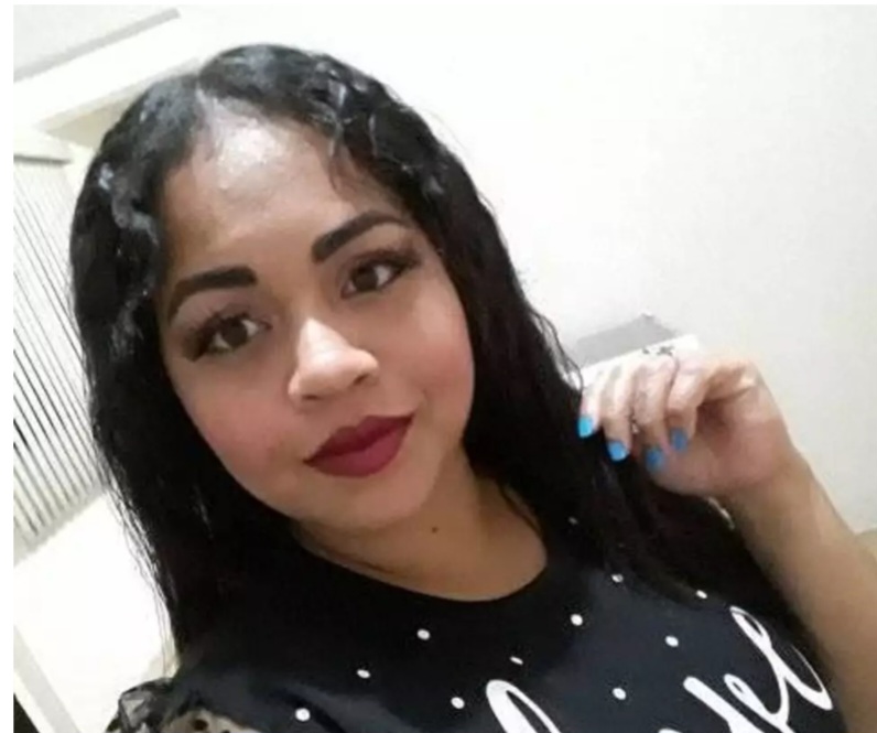 http://tvfoco.uai.com.br/wp-content/uploads/2015/05/Daniela-Mercury.jpg