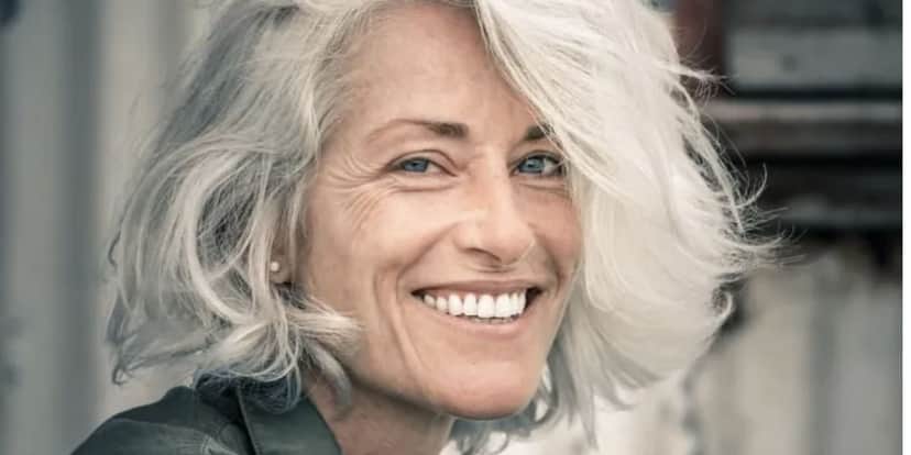 Mulher com cabelo branco (Foto: Reprodução / Pinterest) Mulher com cabelo branco (Foto: Reprodução / Pinterest)
