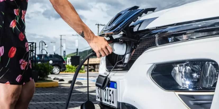 Carros elétricos, em alguns estados, não pagam o IPVA (Reprodução: Internet) Carros elétricos, em alguns estados, não pagam o IPVA (Reprodução: Internet)