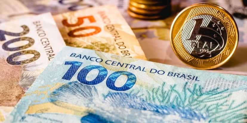 Salário mínimo terá outro valor em 2024 (Foto: Freepik) Salário mínimo terá outro valor em 2024 (Foto: Freepik)