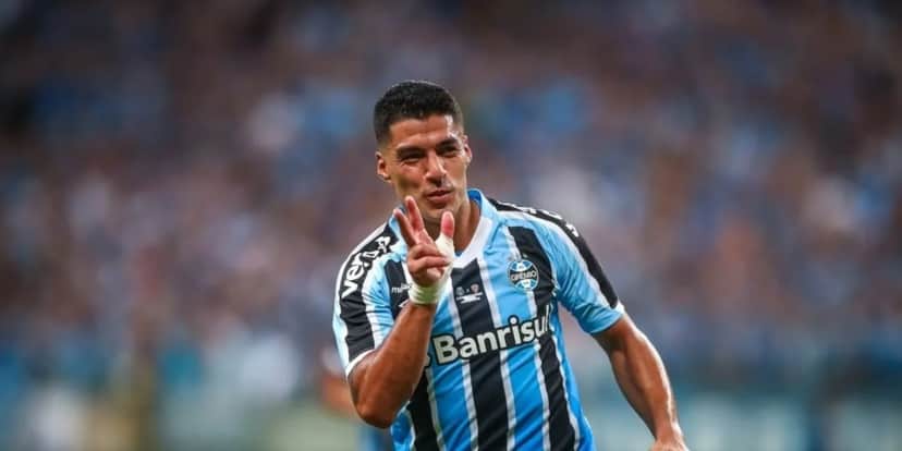 Suarez não é mais jogador do Grêmio (Foto: Reprodução/ Internet) Suarez não é mais jogador do Grêmio (Foto: Reprodução/ Internet)