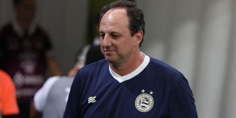 "Difícil": Rogério Ceni faz anúncio sobre situação delicada no Bahia e baixa de última hora é confirmada - Foto | Reprodução: Internet "Difícil": Rogério Ceni faz anúncio sobre situação delicada no Bahia e baixa de última hora é confirmada - Foto | Reprodução: Internet