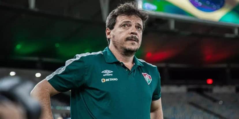 Fernando Diniz é o técnico do Fluminense (Foto: Reprodução/ Internet) Fernando Diniz é o técnico do Fluminense (Foto: Reprodução/ Internet)
