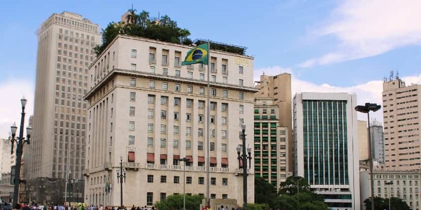 Prefeitura de São Paulo aumentou o valor para o kit material (Reprodução: Internet) Prefeitura de São Paulo aumentou o valor para o kit material (Reprodução: Internet)