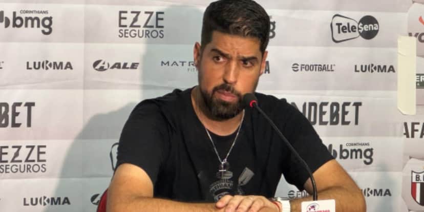 António Oliveira é o técnico do Corinthians (Foto: Reprodução/ Internet) António Oliveira é o técnico do Corinthians (Foto: Reprodução/ Internet)