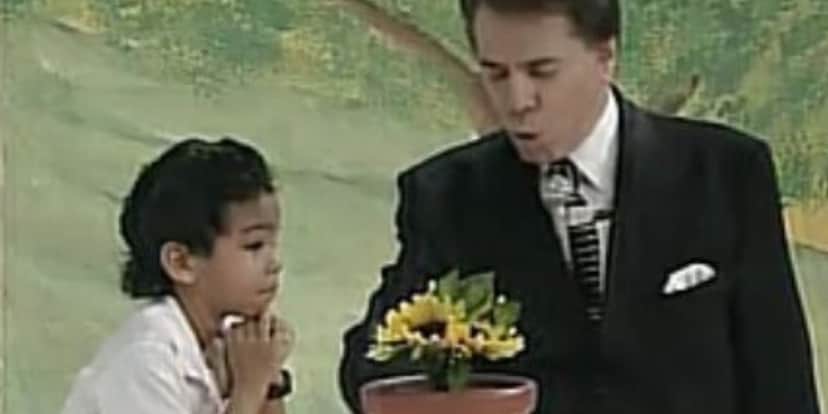 Fã do Raça Negra, que participou do Programa de Silvio Santos, vive assim atualmente (Foto: Reprodução / SBT)