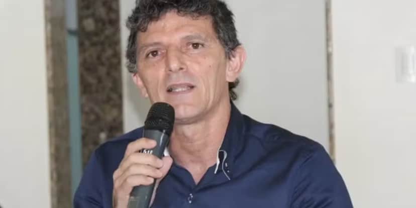 Morre ex-zagueiro Dimas - (Foto: Reprodução / Internet) Morre ex-zagueiro Dimas - (Foto: Reprodução / Internet)