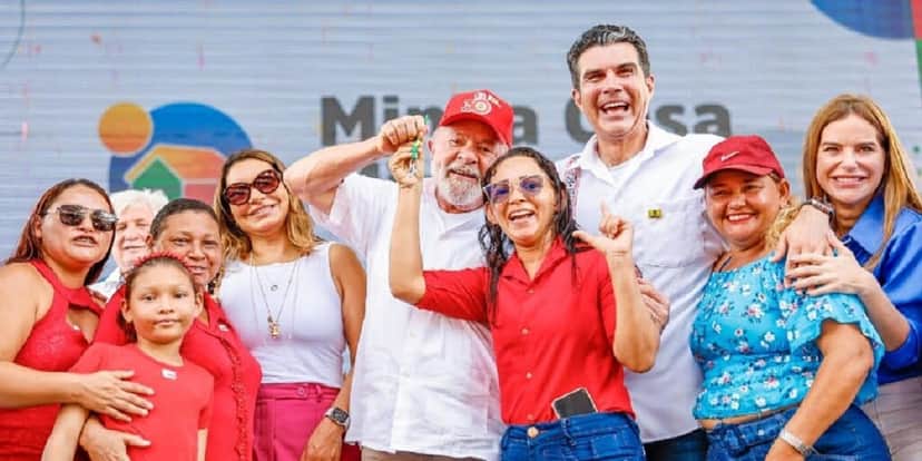 http://tvfoco.uai.com.br/wp-content/uploads/2015/05/Daniela-Mercury.jpg