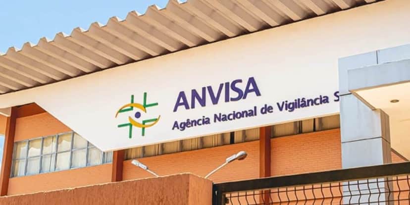 O decreto da ANVISA contra 2 marcas de leite famosas - (Foto: Reprodução / Internet) O decreto da ANVISA contra 2 marcas de leite famosas - (Foto: Reprodução / Internet)