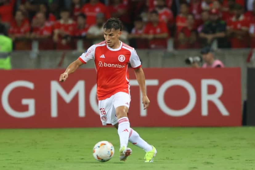 Bernabei no Internacional (Foto: Divulgação/ Inter) Bernabei no Internacional (Foto: Divulgação/ Inter)