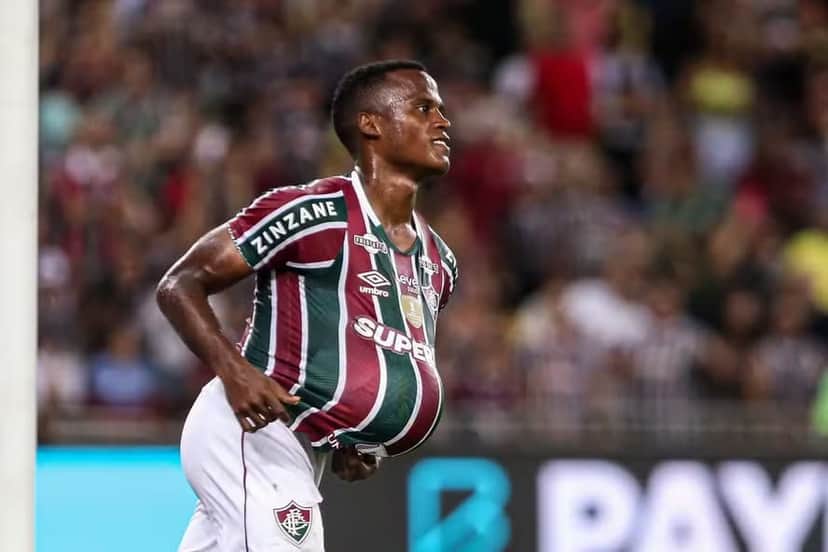 Arias (Foto: Lucas Merçon / Fluminense) Arias (Foto: Lucas Merçon / Fluminense)