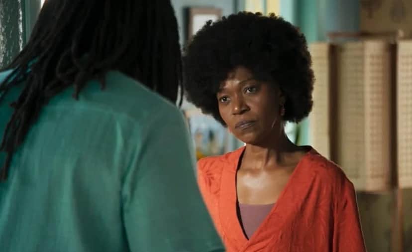 Jão (Fabrício Boliveira) e Neuza (Valdineia Soriano) em Volta por Cima (Foto: Reprodução / Globo) Jão (Fabrício Boliveira) e Neuza (Valdineia Soriano) em Volta por Cima (Foto: Reprodução / Globo)