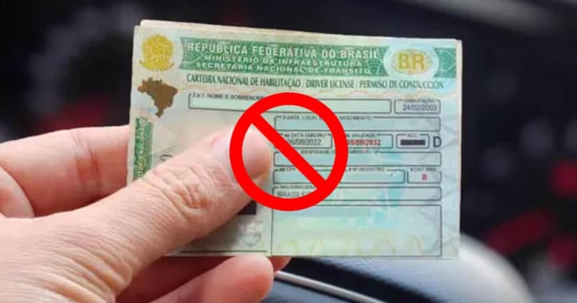 Com essa lei em vigor, você pode ter sua CNH cancelada se não se atentar (Foto: Montagem) Com essa lei em vigor, você pode ter sua CNH cancelada se não se atentar (Foto: Montagem)