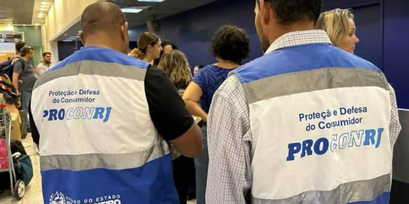Agentes do Procon-RJ (Foto: Reprodução / Procon) Agentes do Procon-RJ (Foto: Reprodução / Procon)