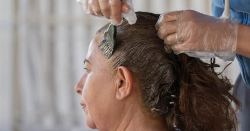 Receita com limão e +4 ingredientes traz FIM do cabelo branco - (Montagem / TV FOCO) Receita com limão e +4 ingredientes traz FIM do cabelo branco - (Montagem / TV FOCO)