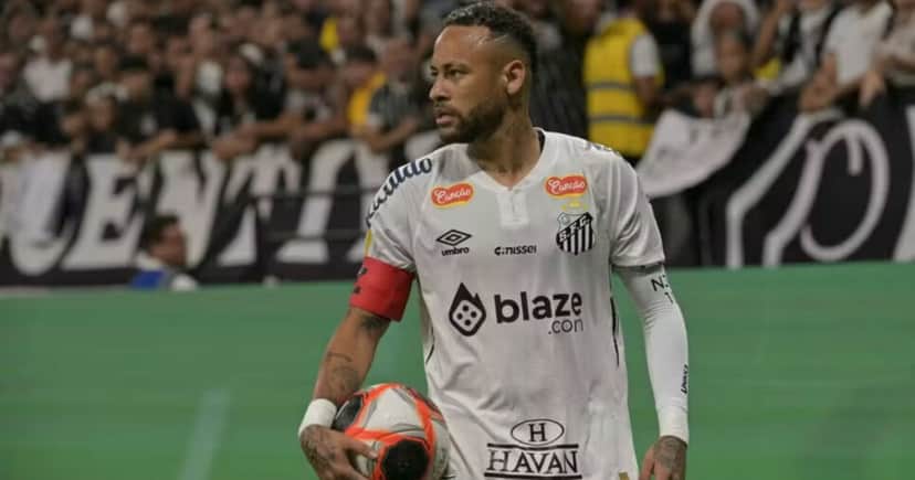 Rasteira no Santos: Neymar vira reforço no Corinthians (Foto: Nelson Almeida/AFP) Rasteira no Santos: Neymar vira reforço no Corinthians (Foto: Nelson Almeida/AFP)