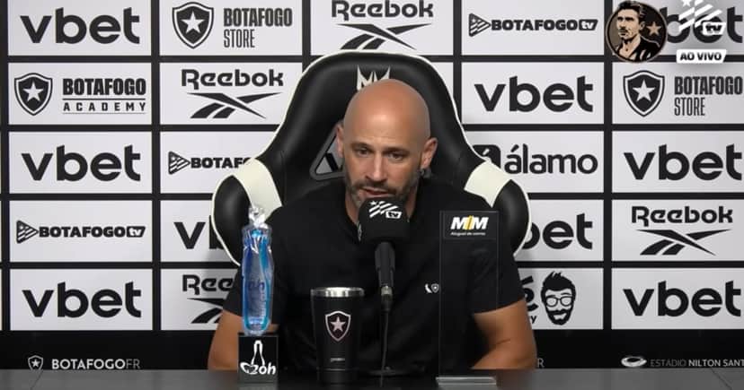Franclim Carvalho (Foto: Botafogo TV) Franclim Carvalho (Foto: Botafogo TV)