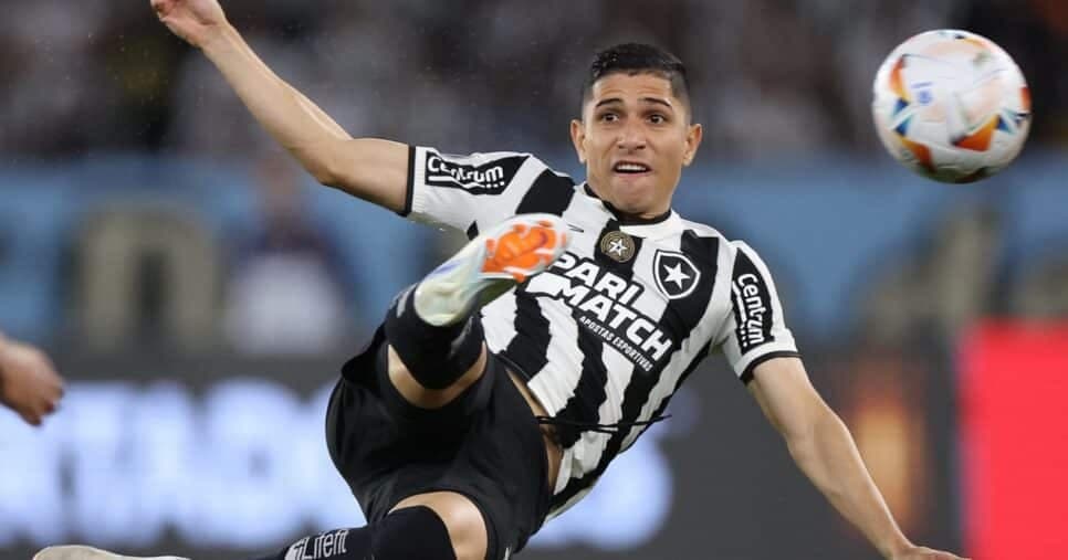 Savarino - Botafogo (Vitor Silva / Botafogo) Savarino - Botafogo (Vitor Silva / Botafogo)