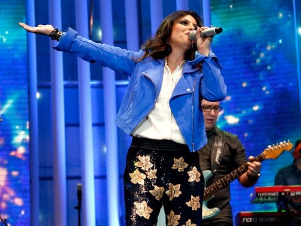 Aline Barros canta as suas mais conhecidas canções (Foto: Jane Franco/TV Globo)