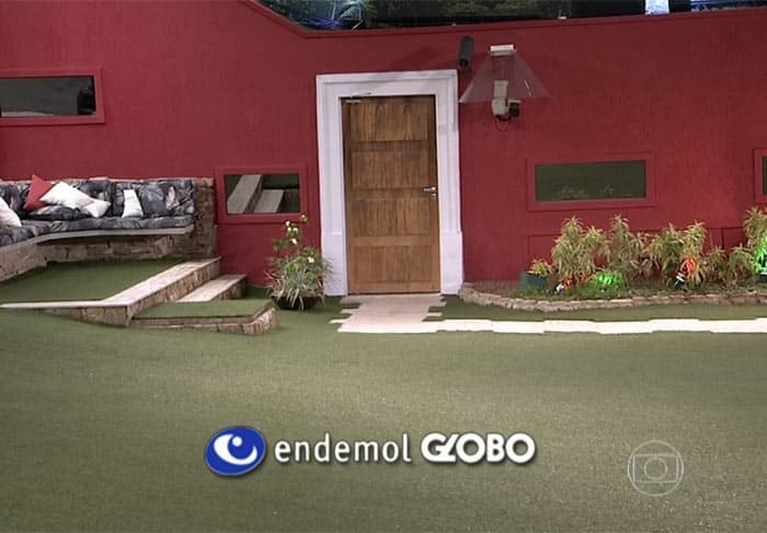 Participante do "Big Brother" da Espanha pode entrar no "BBB15"
