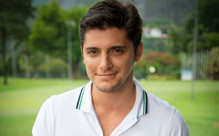 Bruno Gissoni surge com novo visual e entrará em "Malhação: Pro Dia Nascer Feliz"