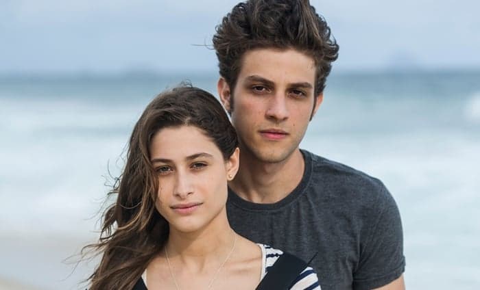 Em "Babilônia", personagem de Chay Suede encontrará grande amor em quase atropelamento