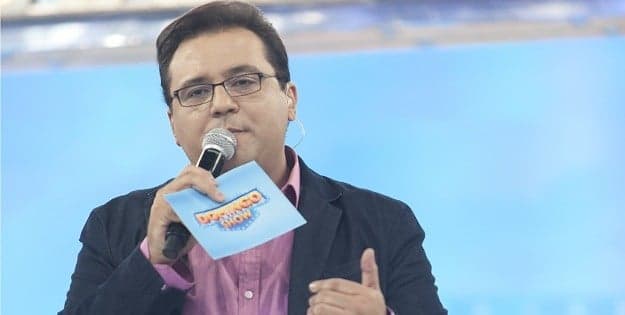 Geraldo Luís é expulso da Record, tem pertences encaixotados e deve ter contrato rescindido