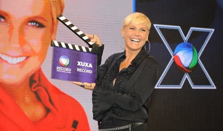 Chegada de Xuxa na Record é marcada por 'não' ao "Programa da Tarde", repórter da Globo suspenso, e revolta