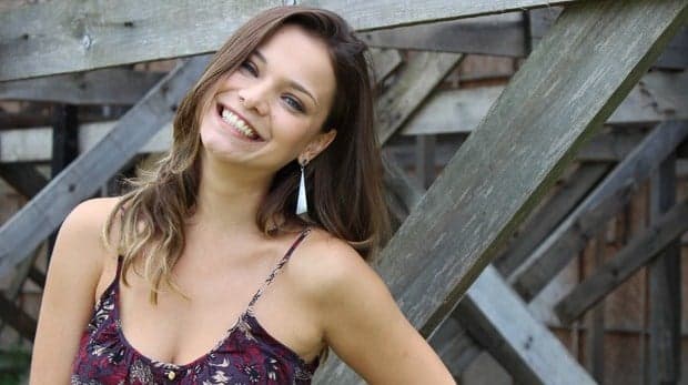 Após ser afastada de As Aventuras de Poliana, Milena Toscano faz revelação sobre a novela e surpreende